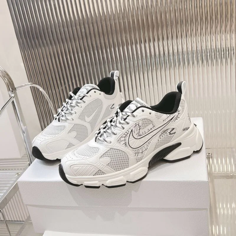 Christian Dior Sneaker Breathable 21700
