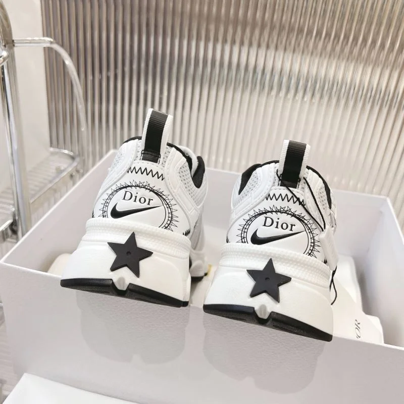 Christian Dior Sneaker Breathable 21700