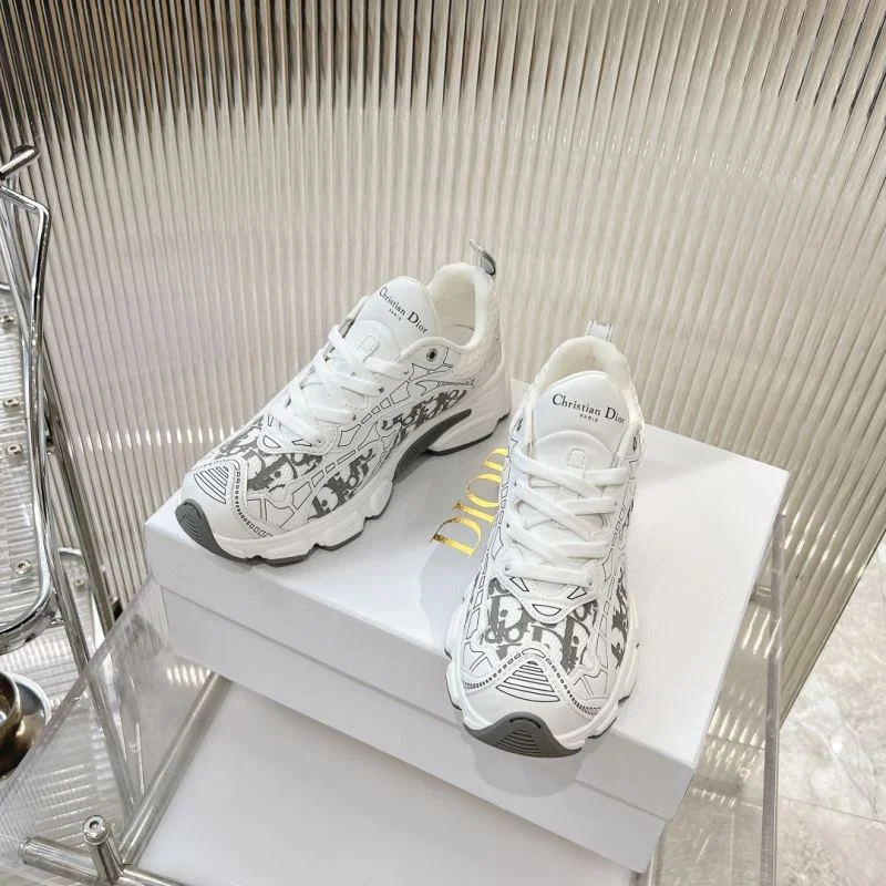 Affordable Christian Dior Sneaker 21693