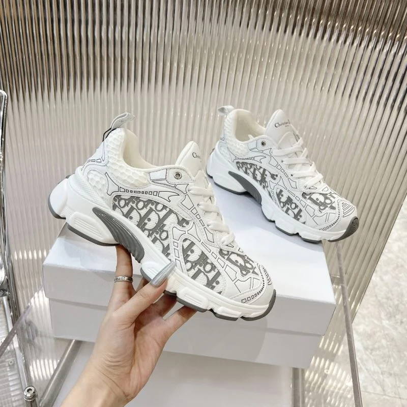 Affordable Christian Dior Sneaker 21693