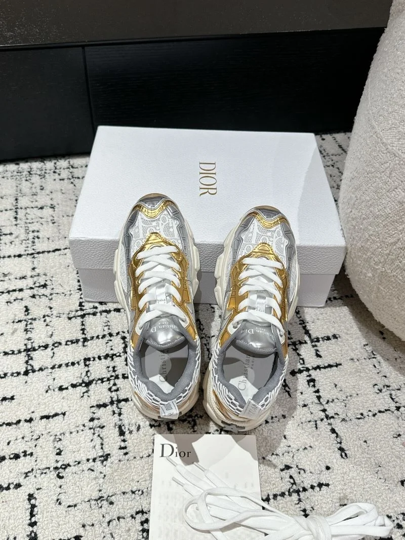 Breathable Christian Dior Sneaker 21685
