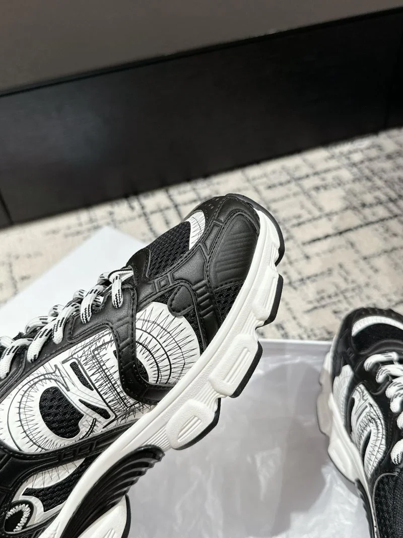 QuickDry Christian Dior Sneaker 21686