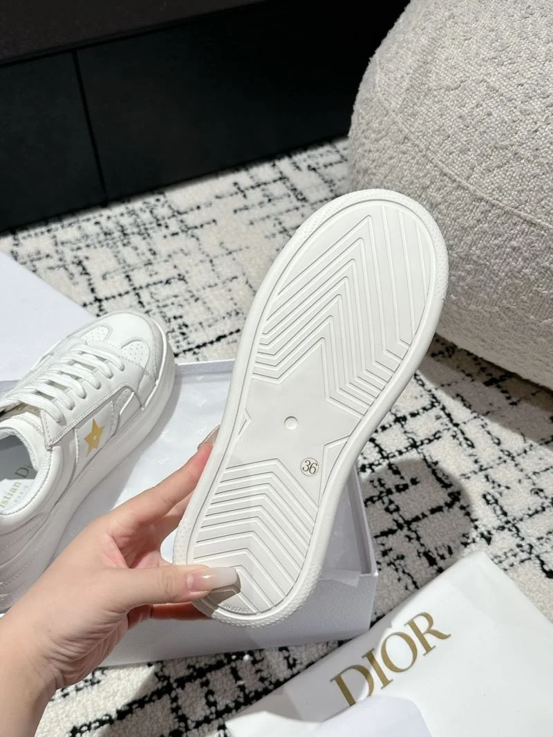 WellDesigned Christian Dior Sneaker 21675