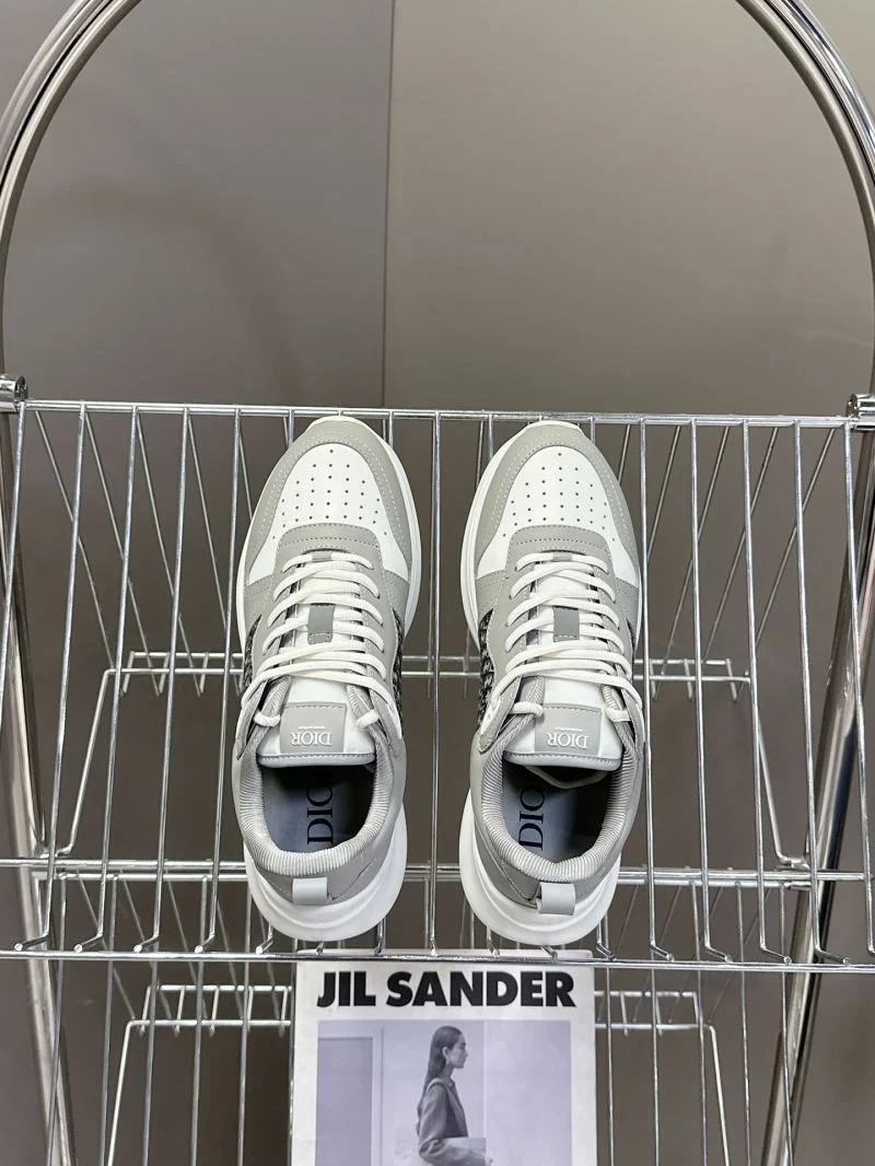 Christian Dior Sneaker Compact 21674
