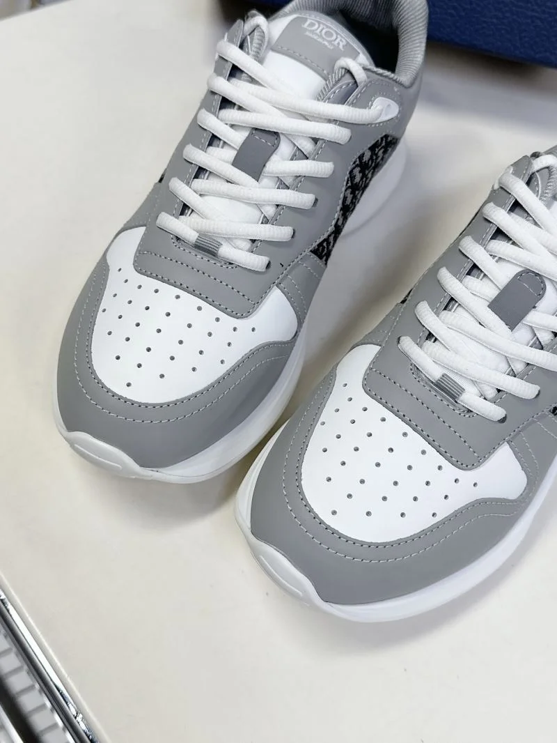 Christian Dior Sneaker Compact 21674