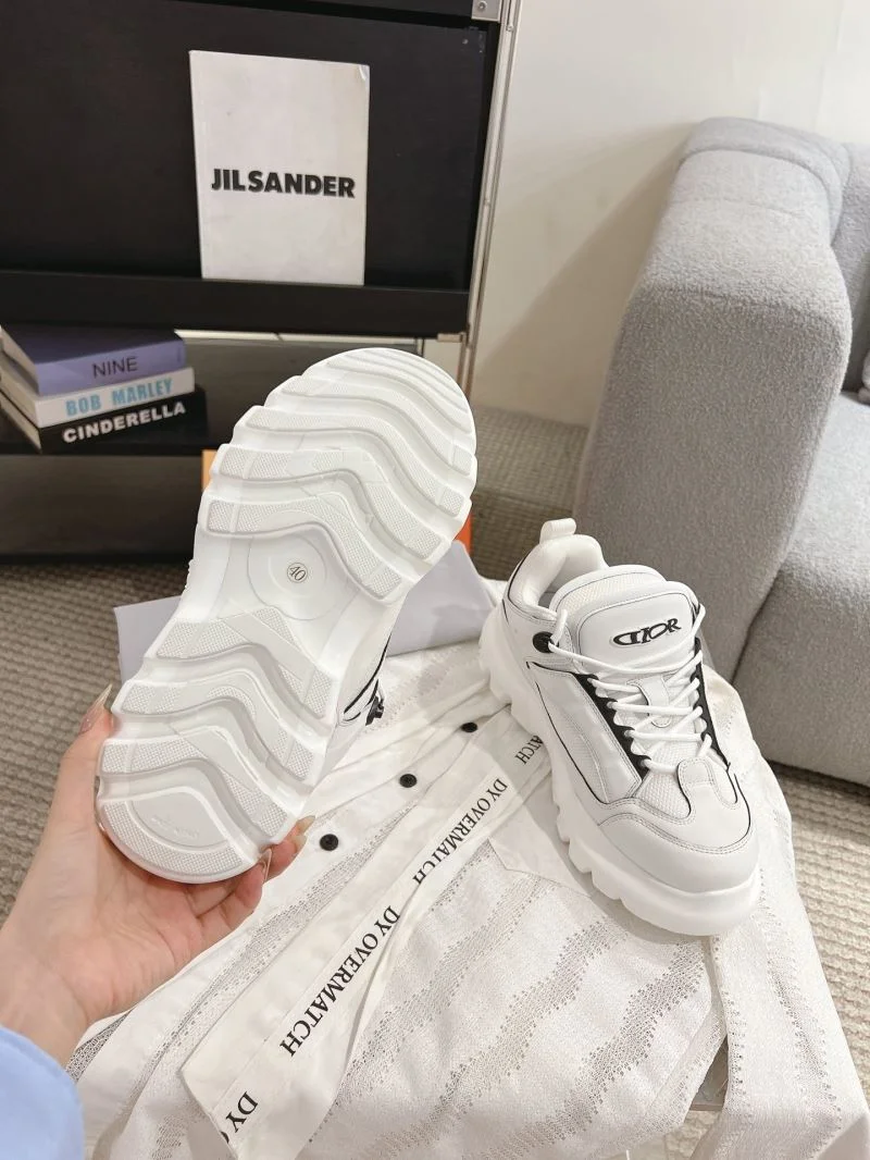 Breathable Christian Dior Sneaker 21665