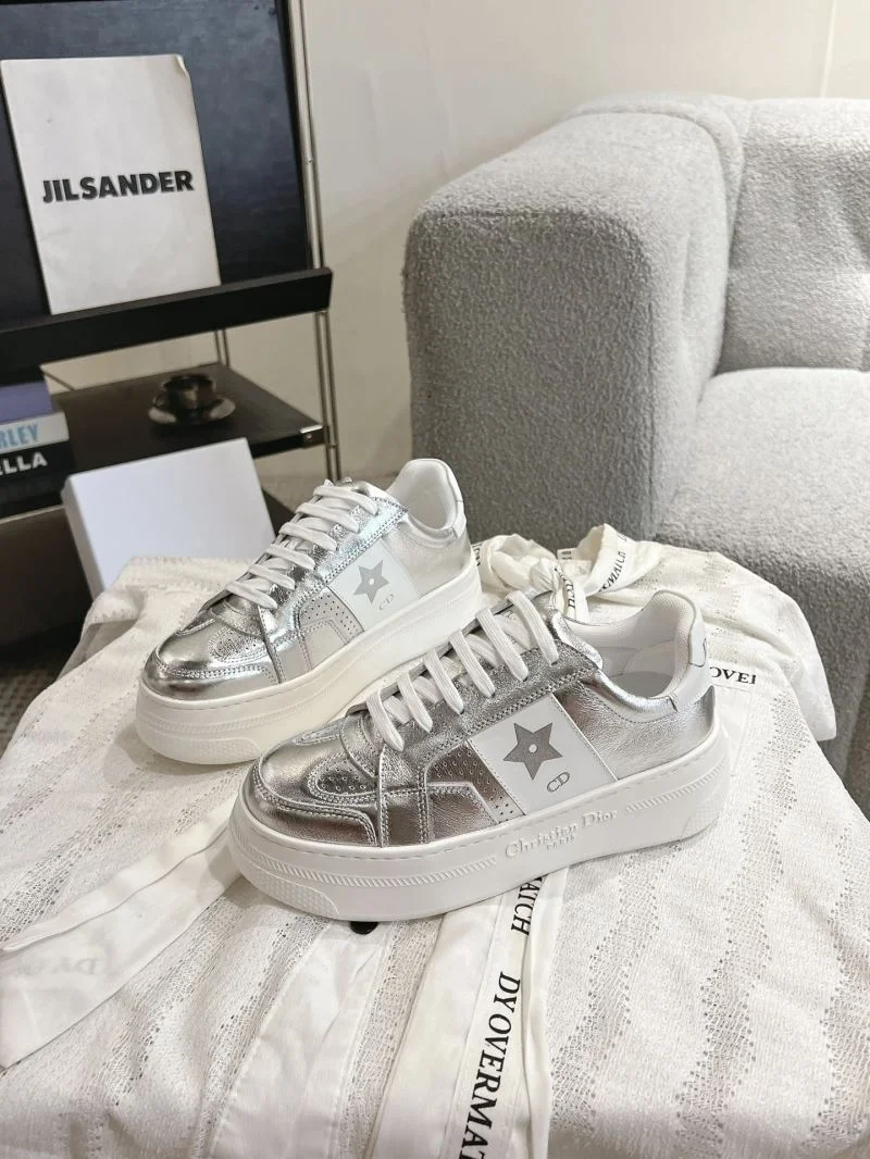 RelaxedFit Christian Dior Sneaker 21662