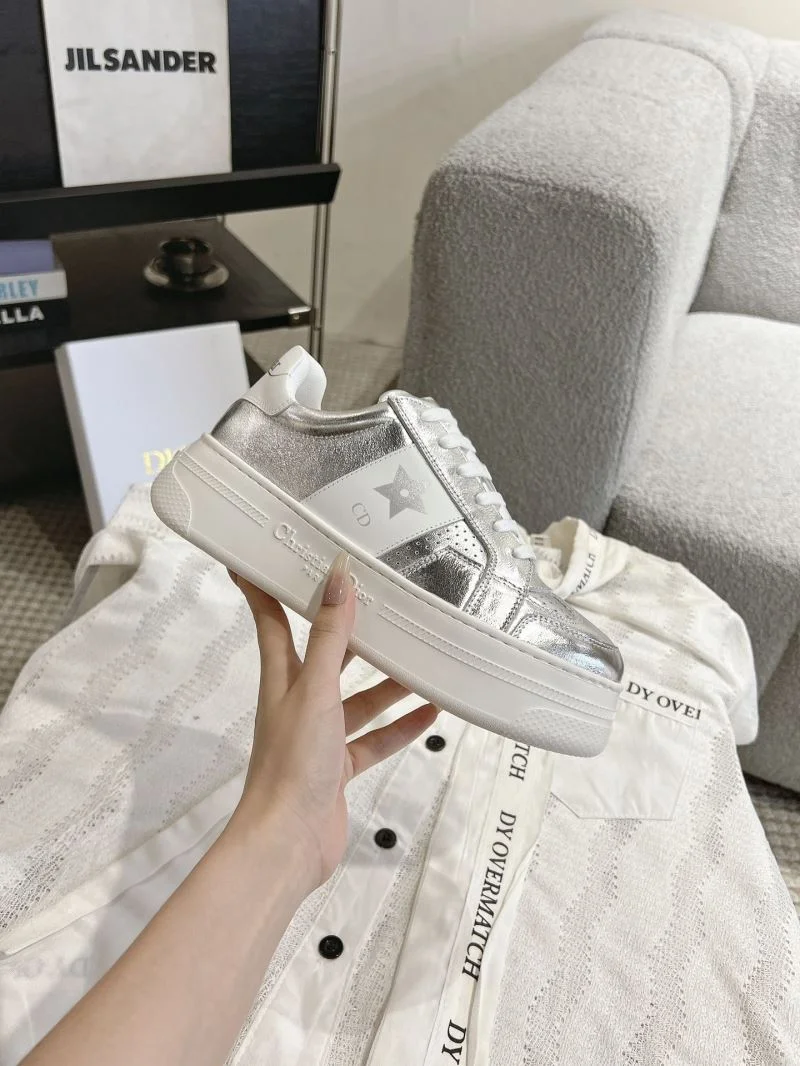 RelaxedFit Christian Dior Sneaker 21662