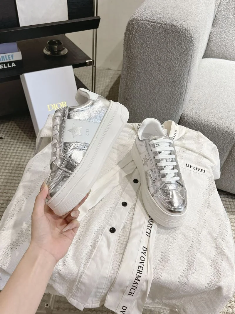 RelaxedFit Christian Dior Sneaker 21662