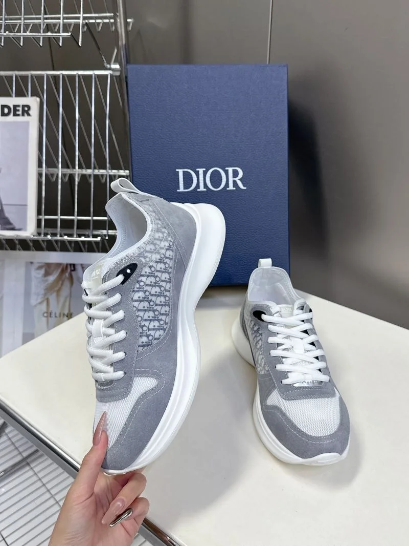 Efficient Christian Dior Sneaker 21641