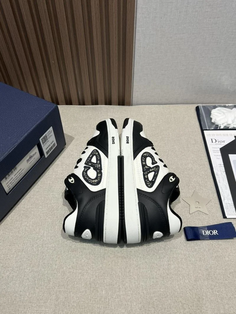 StreetReady Christian Dior Sneaker 21654