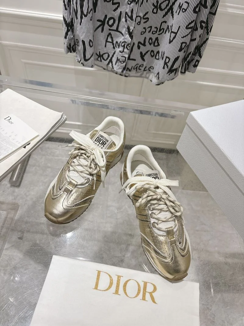 Christian Dior Sneaker Chic 21633