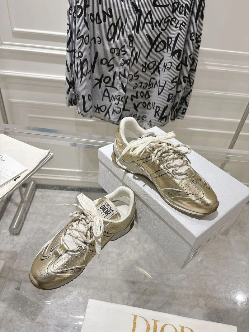 Christian Dior Sneaker Chic 21633
