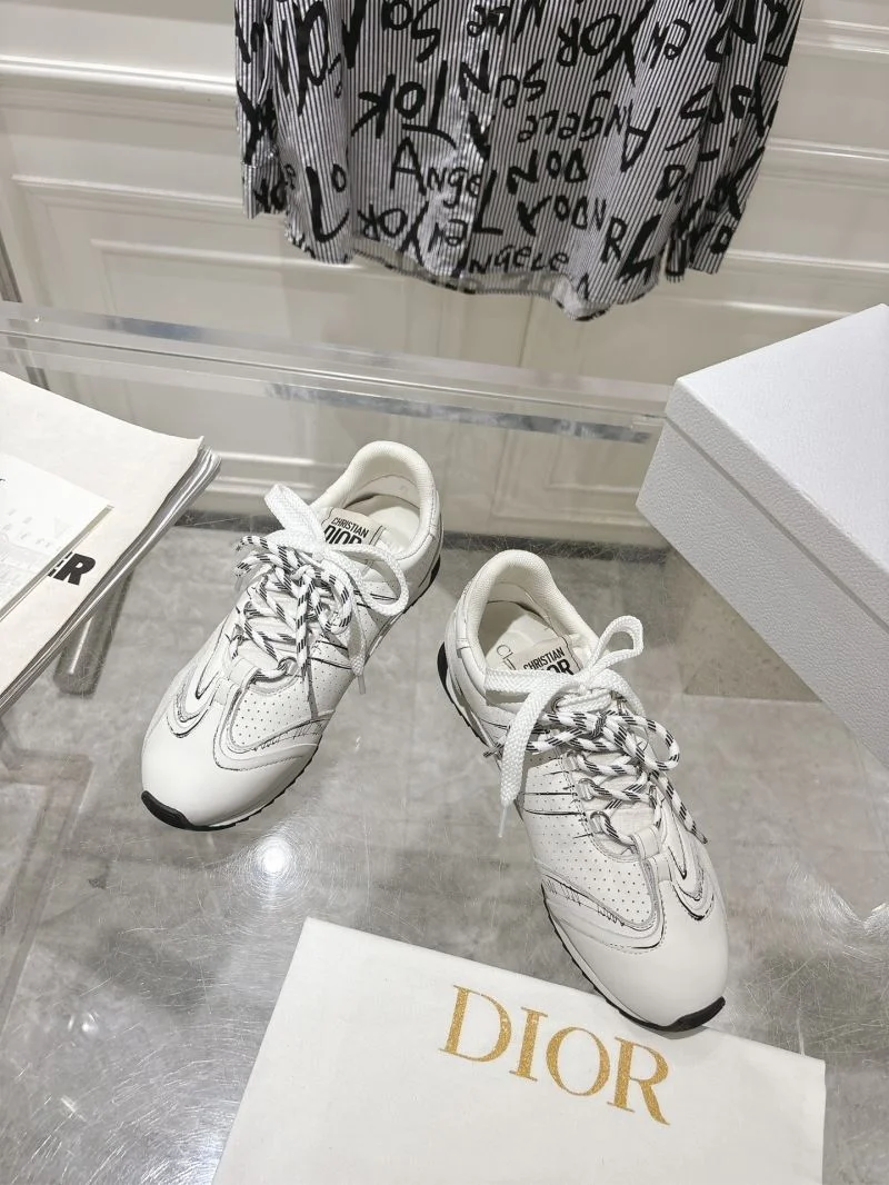 HighPerformance Christian Dior Sneaker 21636