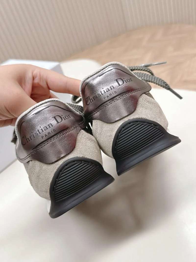 Modern Christian Dior Sneaker 21630
