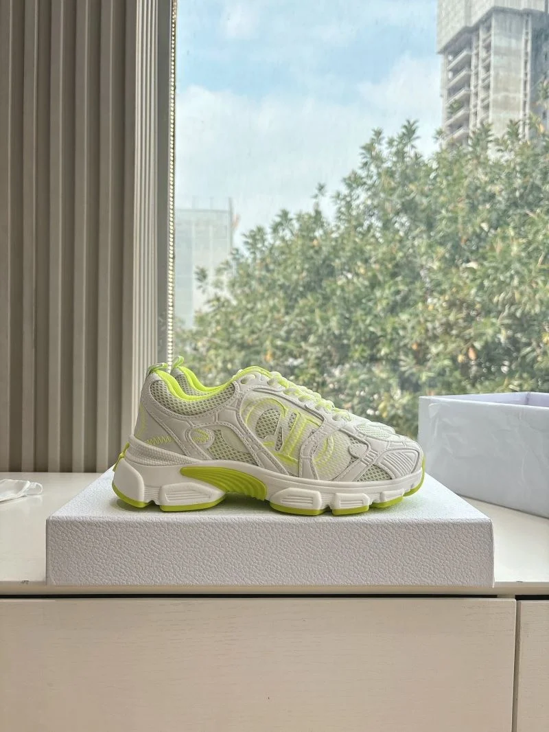 Christian Dior Sneaker ModernLook 21356