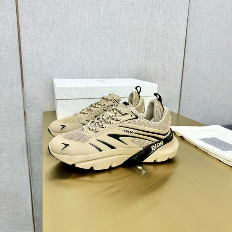 HighPerformance Christian Dior Sneaker 21351