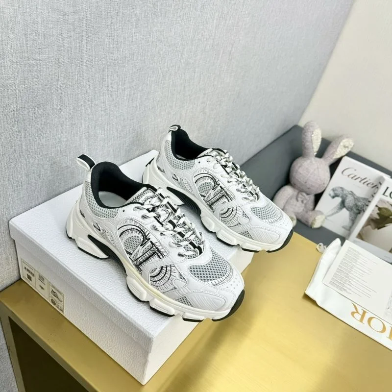 Flexible Christian Dior Sneaker 21345