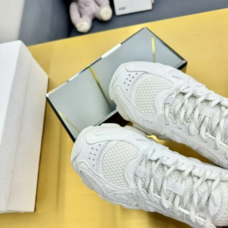 Christian Dior Sneaker Stretchable 21343