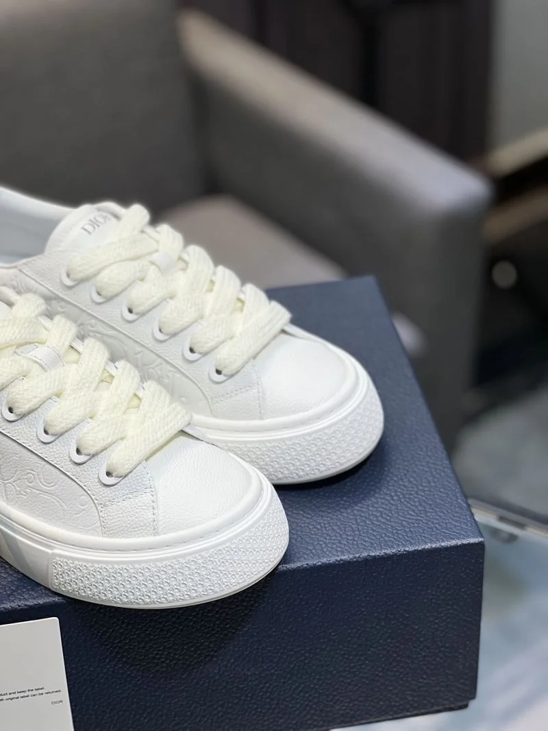 Christian Dior Sneaker Sophisticated 22162