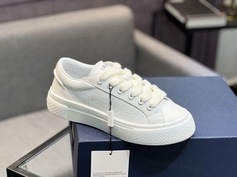 Christian Dior Sneaker Sophisticated 22162