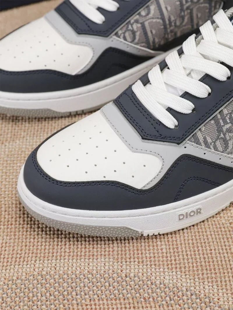 Upgraded Christian Dior Sneaker 22154