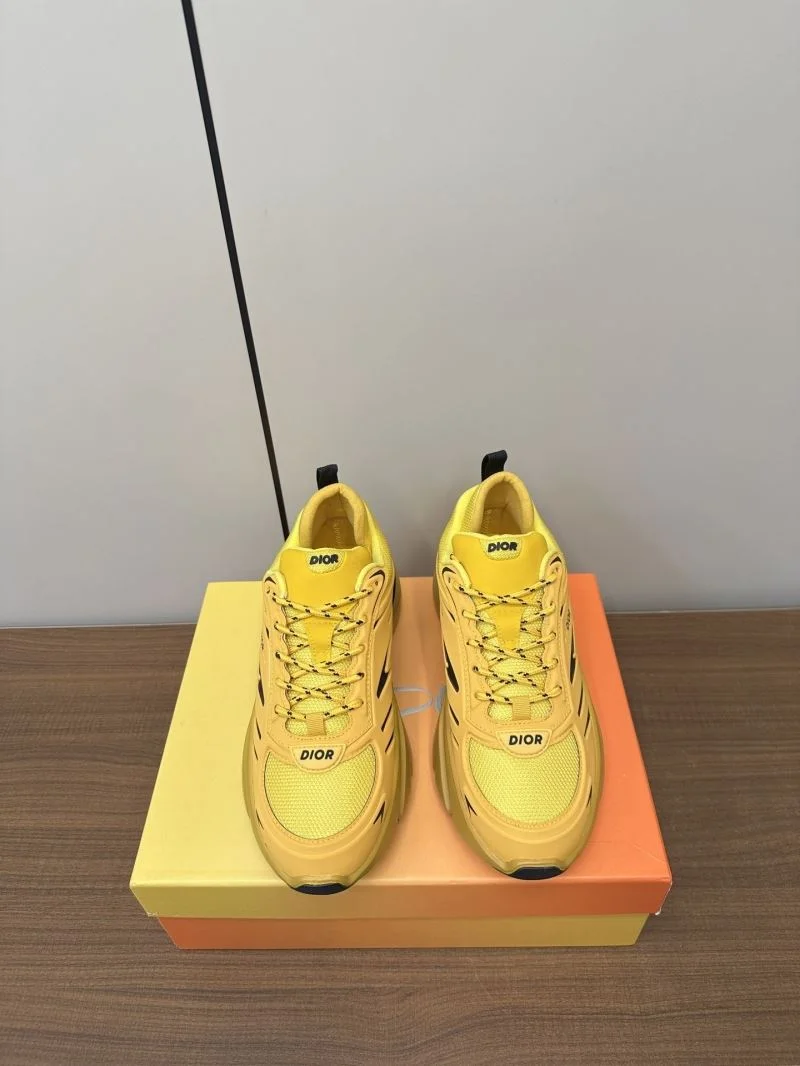 Casual Christian Dior Sneaker 22500