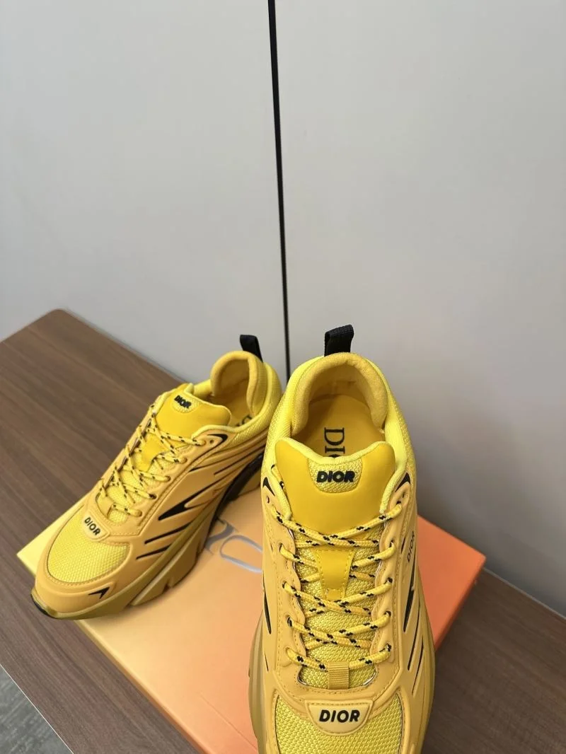 Casual Christian Dior Sneaker 22500
