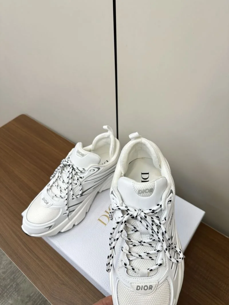 Christian Dior Sneaker Sophisticated 22497