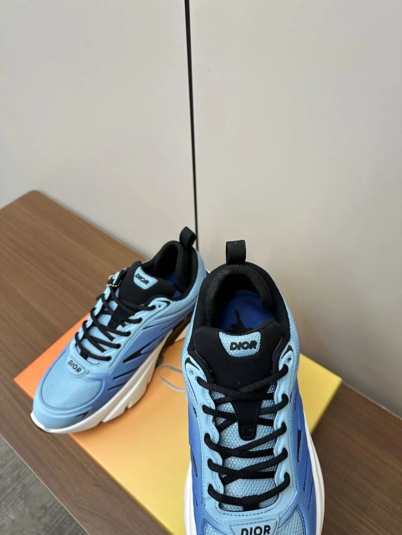 Christian Dior Sneaker Snug 22494