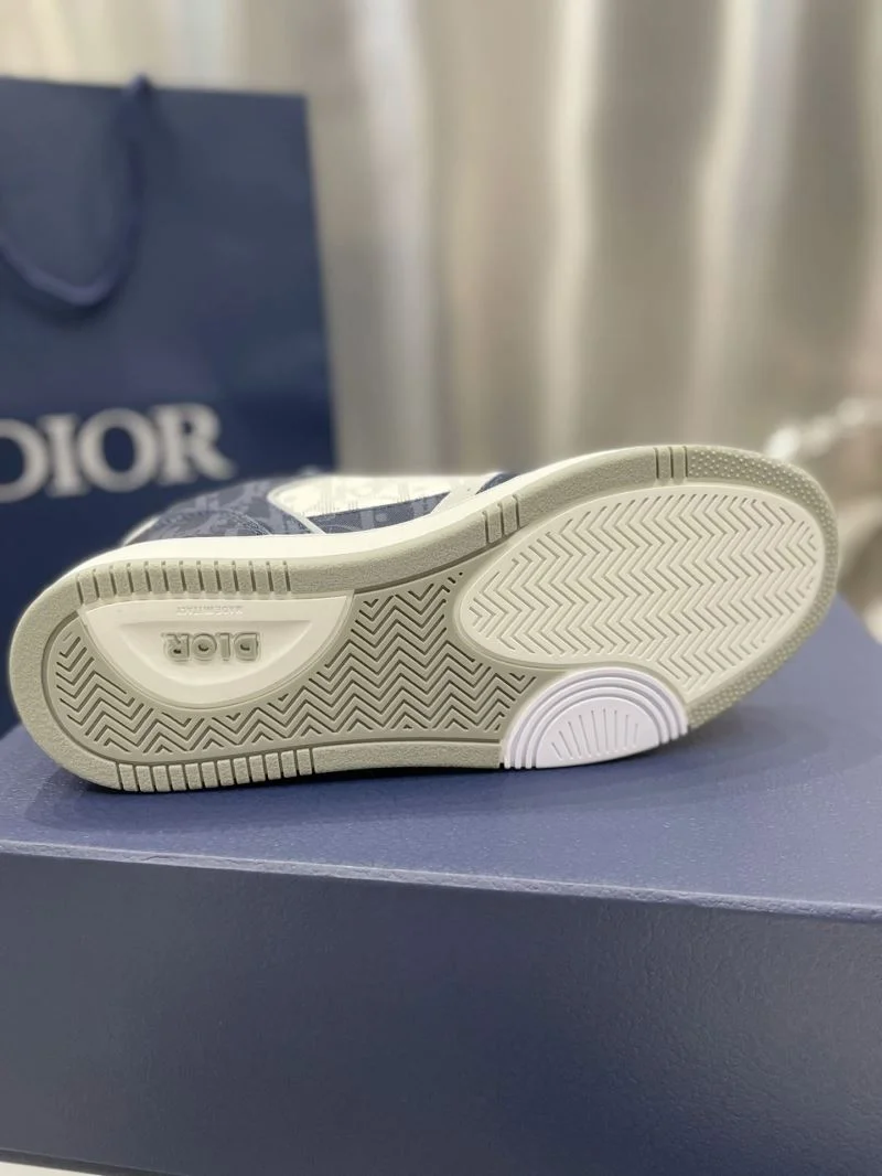 Lightweight Christian Dior Sneaker 20797