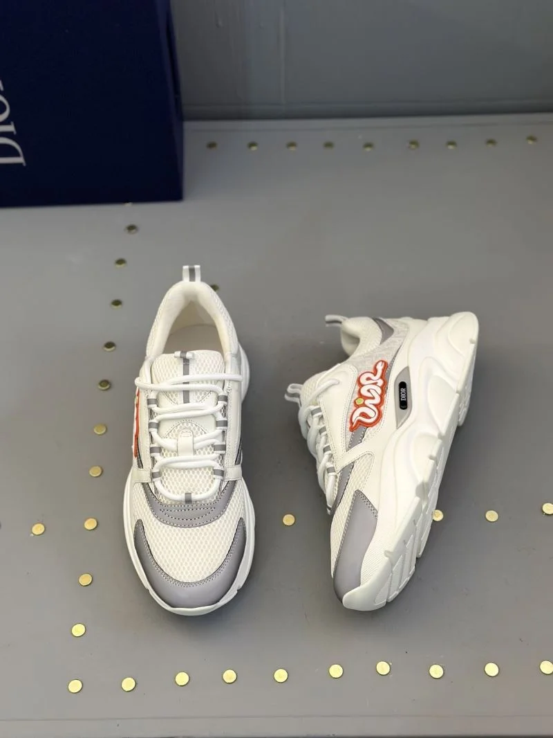 UrbanChic Christian Dior Sneaker 20771