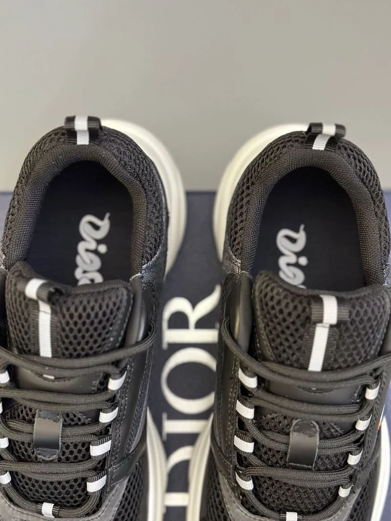 WaterResistant Christian Dior Sneaker 20788