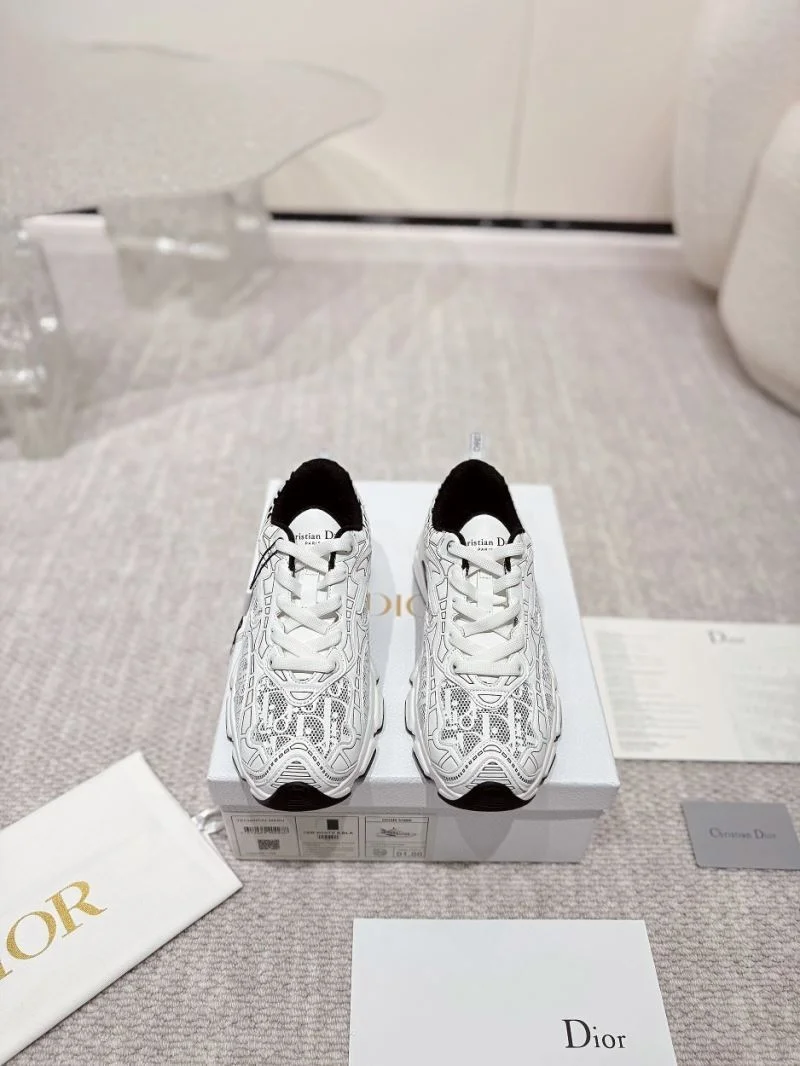 Chic Christian Dior Sneaker 20766