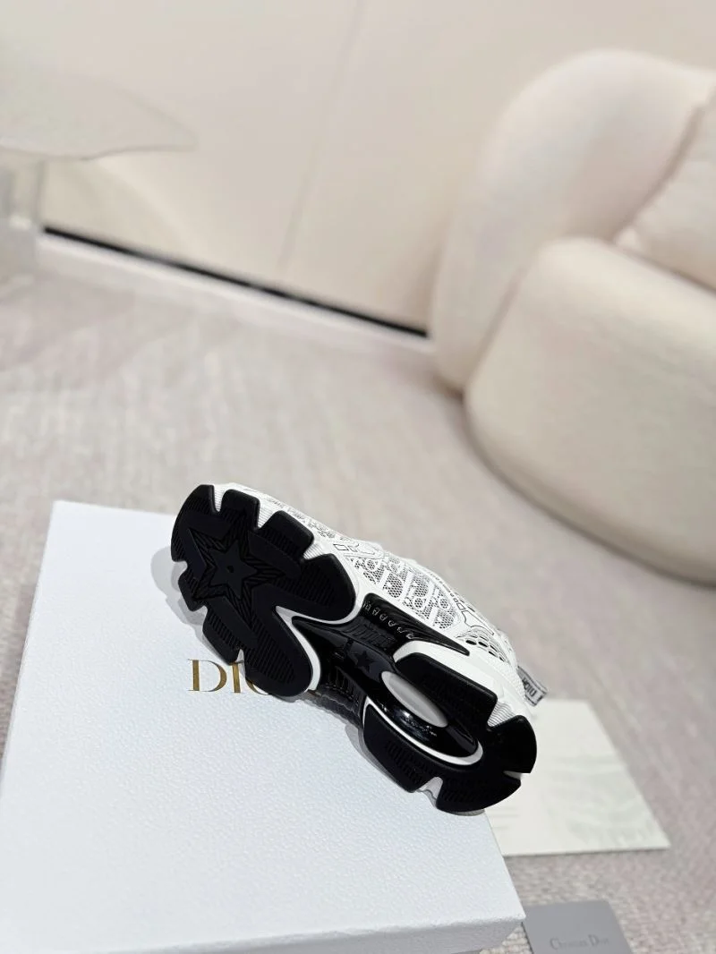 Chic Christian Dior Sneaker 20766