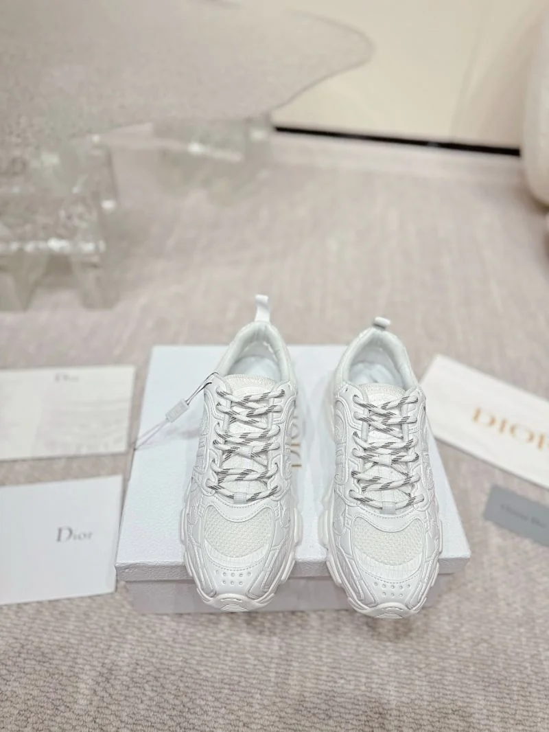 Classic Christian Dior Sneaker 20769