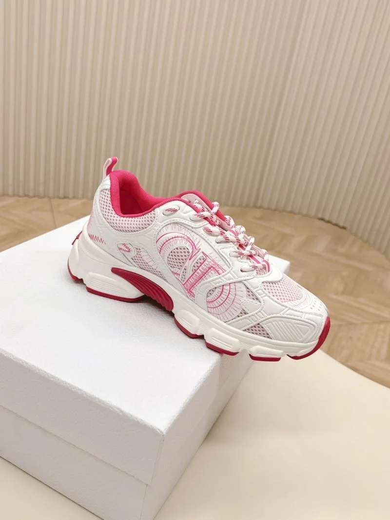 SunProtective Christian Dior Sneaker 20765