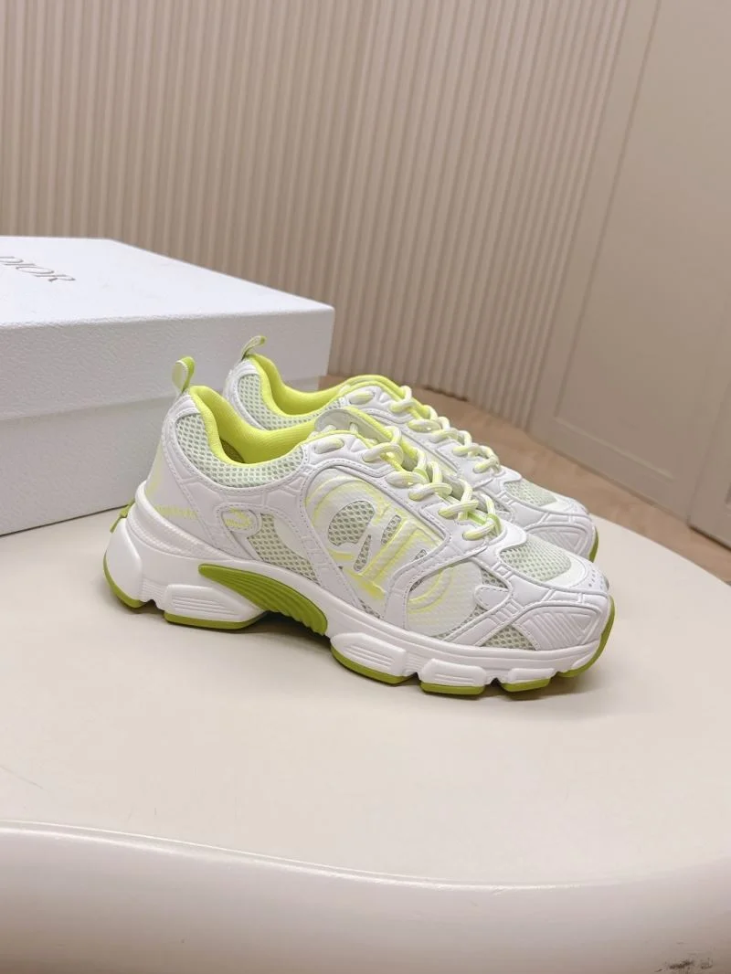 Tailored Christian Dior Sneaker 20763