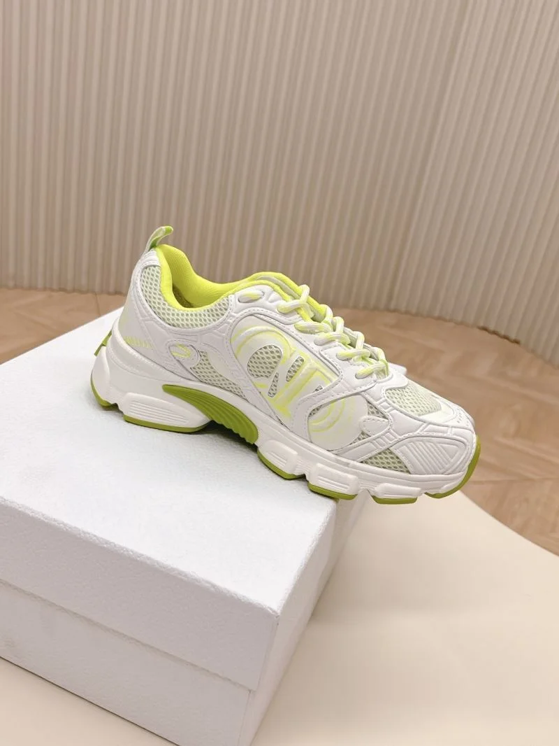 Tailored Christian Dior Sneaker 20763