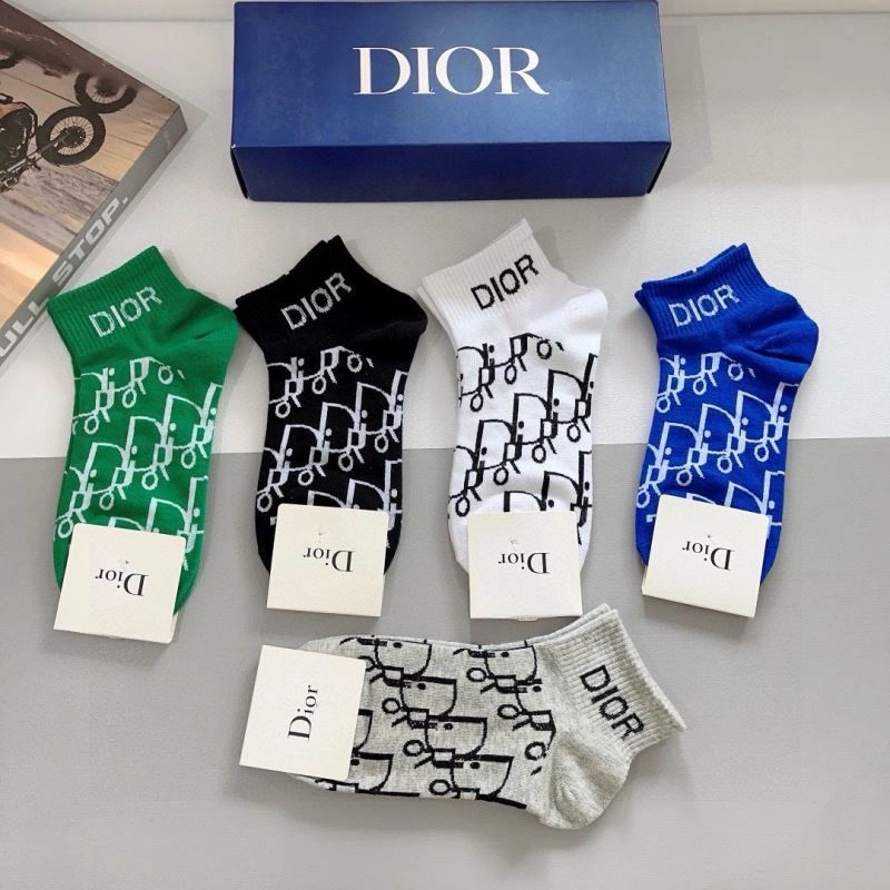 EyeCatching Christian Dior Socks 273358