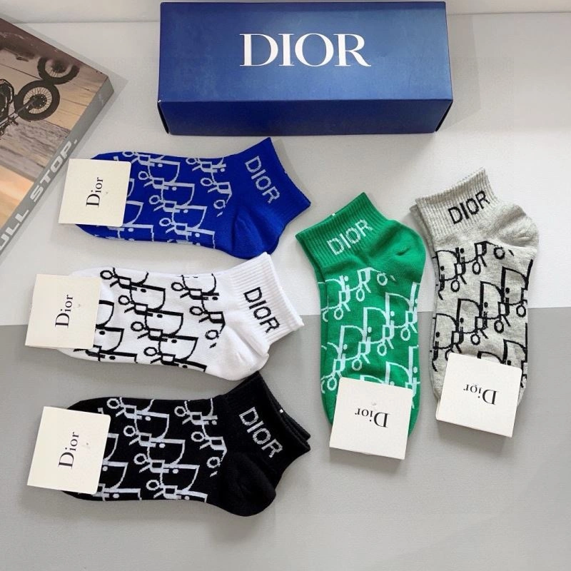 EyeCatching Christian Dior Socks 273358