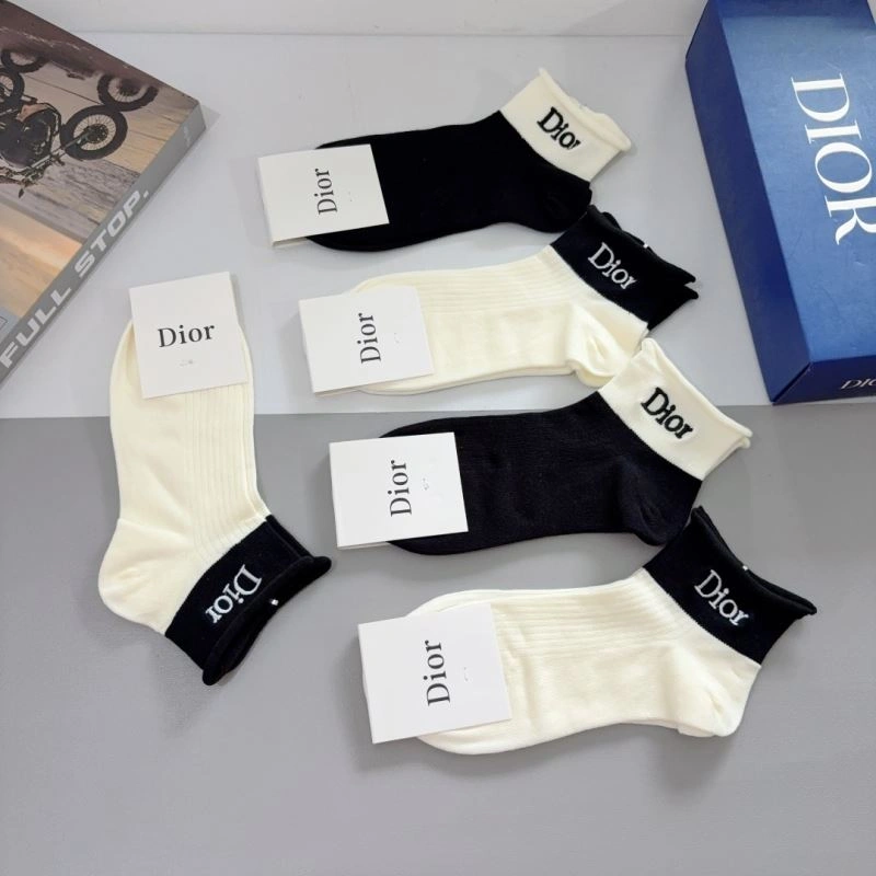 Affordable Christian Dior Socks 273348