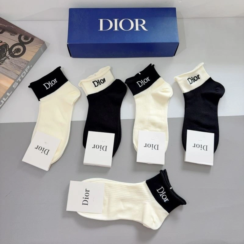 Affordable Christian Dior Socks 273348