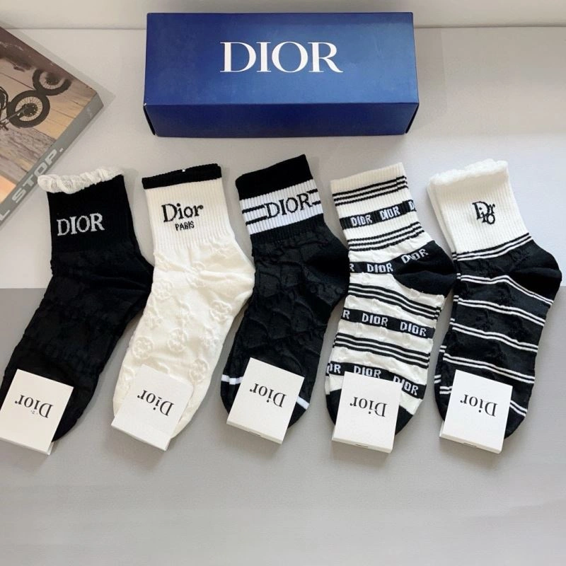 Vibrant Christian Dior Socks 273341