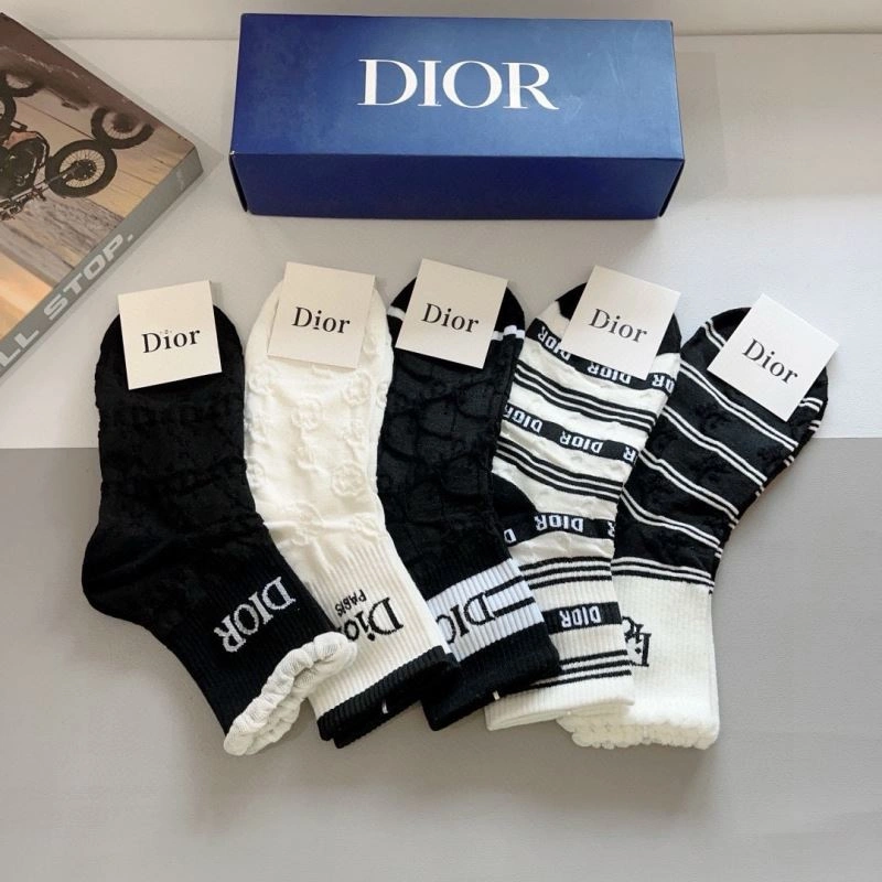 Vibrant Christian Dior Socks 273341