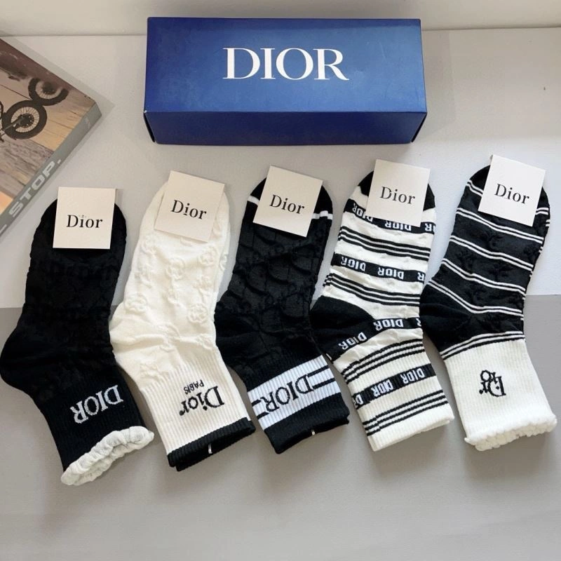 Vibrant Christian Dior Socks 273341