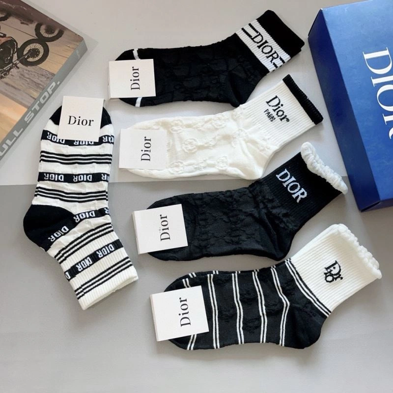 Vibrant Christian Dior Socks 273341