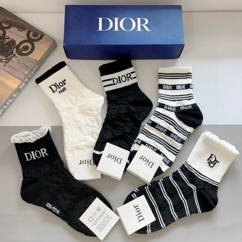 Vibrant Christian Dior Socks 273341