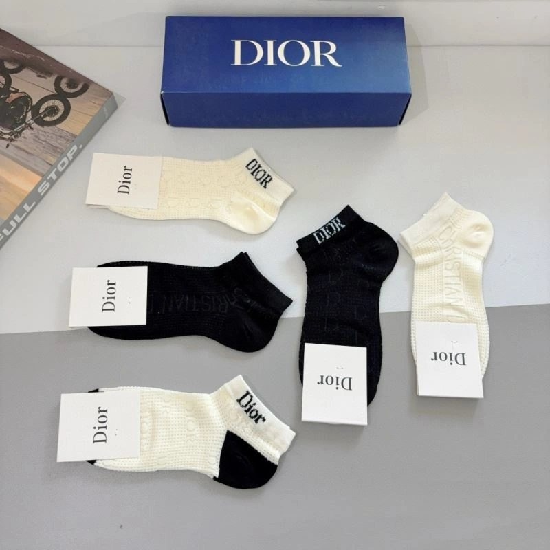 Comfortable Christian Dior Socks 273117
