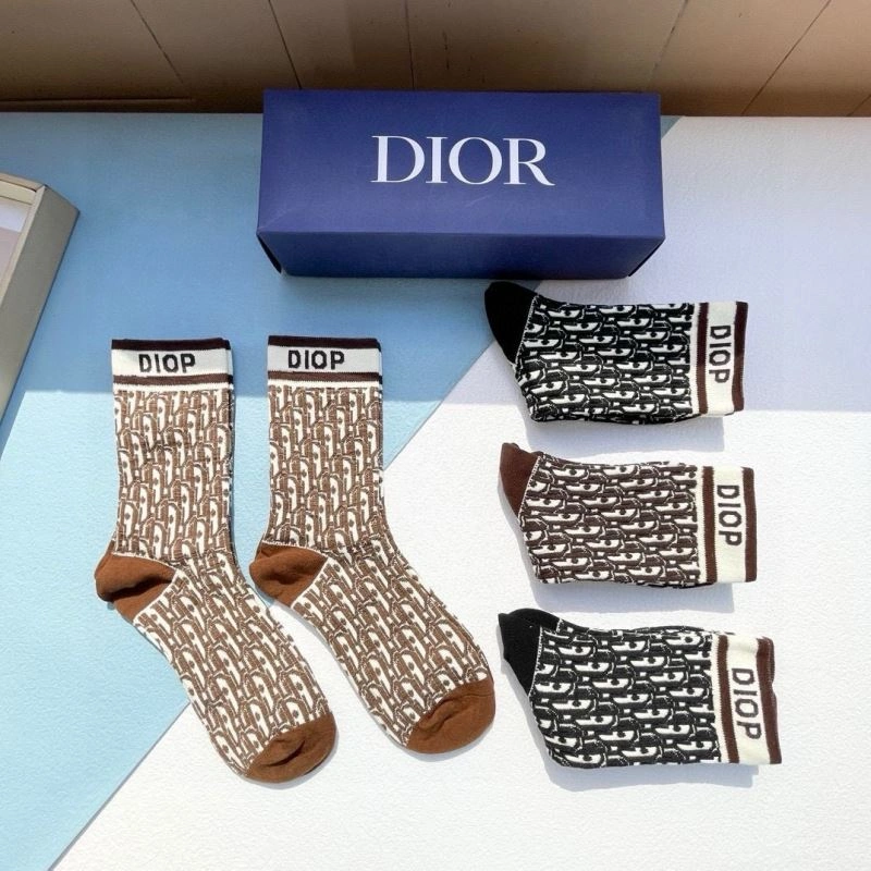 EyeCatching Christian Dior Socks 273852